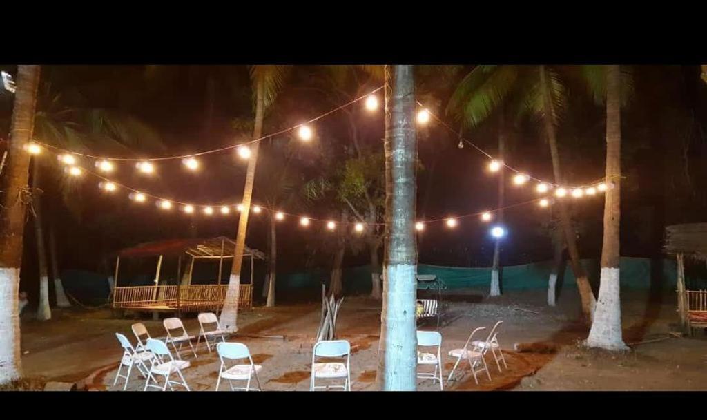 Sereno Farms Hotel Alibag Exterior photo